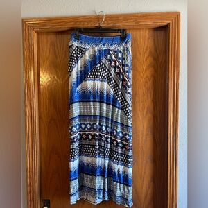 Elegant Blue Patterned Maxi Skirt